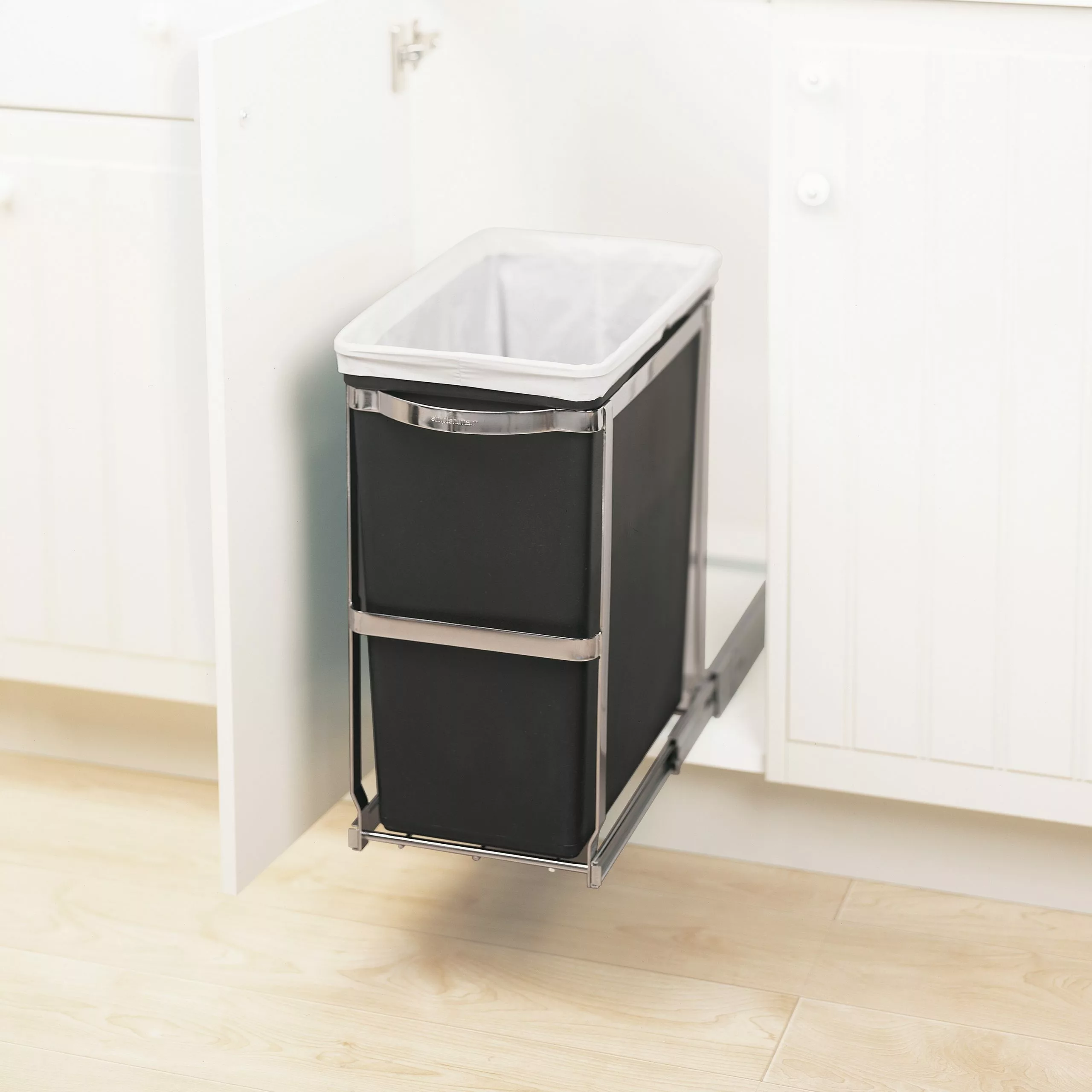 simplehuman Trash Cans 30-Liter Black Plastic Trash Can 3 simplehuman Trash Cans 30-Liter Black Plastic Trash Can - Image 2