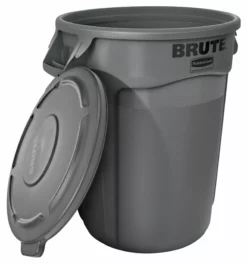 Rubbermaid Commercial Products Trash Cans Brute 44-Gallon Gray Plastic Trash Can with Lid
