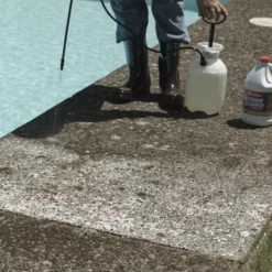 30 SECONDS Outdoor Cleaners 2.5-Gallon Mold and Mildew Stain Remover Concentrated Outdoor Cleaner -Cleaning Supplies Sales Shop 42111674